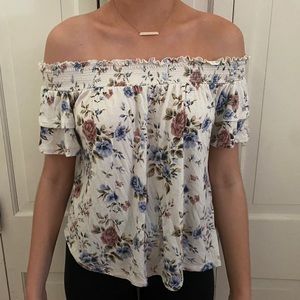 American eagle off the shoulder top